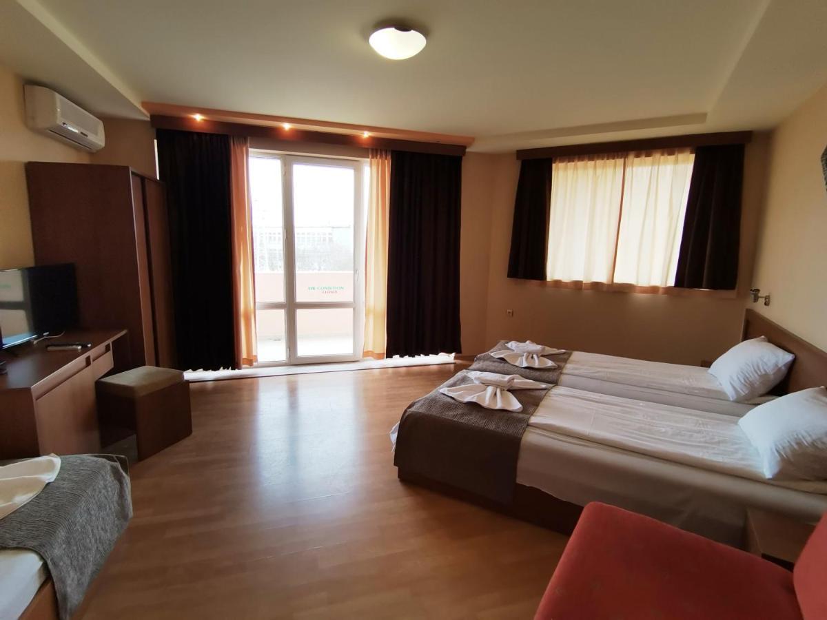 Paris Hotel Balchik Exterior foto