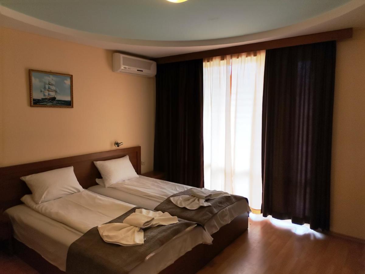 Paris Hotel Balchik Exterior foto