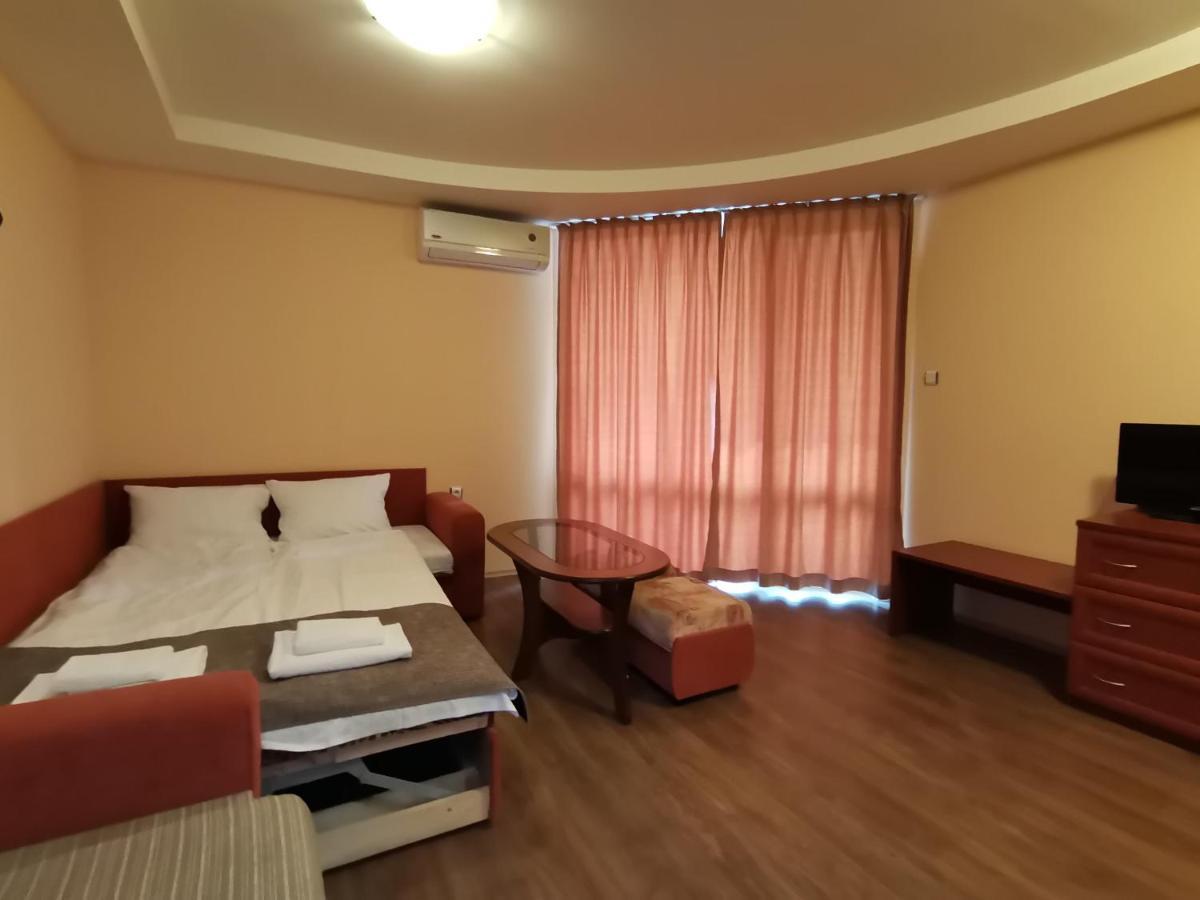 Paris Hotel Balchik Exterior foto