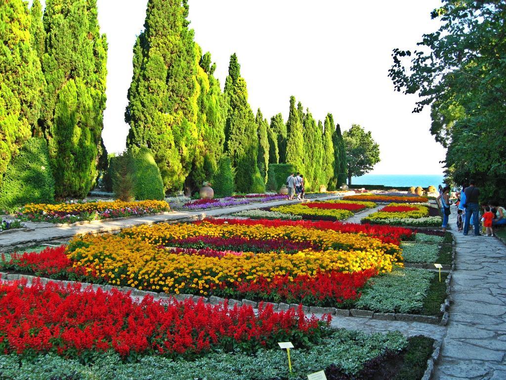 Paris Hotel Balchik Exterior foto